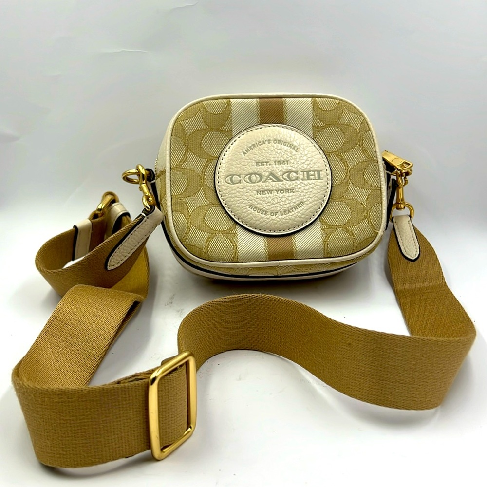 Coach mini crossbody bag